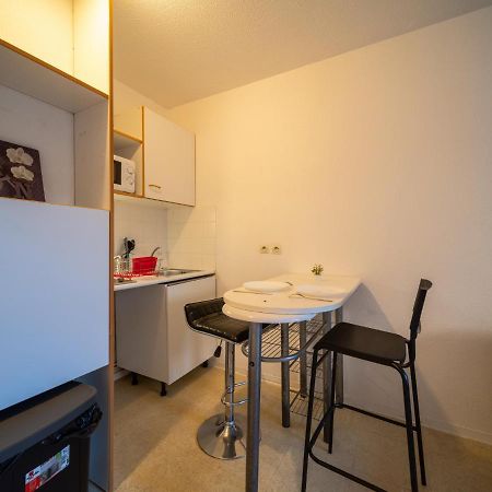 Appartement Tout Equipe Wifi A 6 Min St Charles Marseille Eksteriør billede