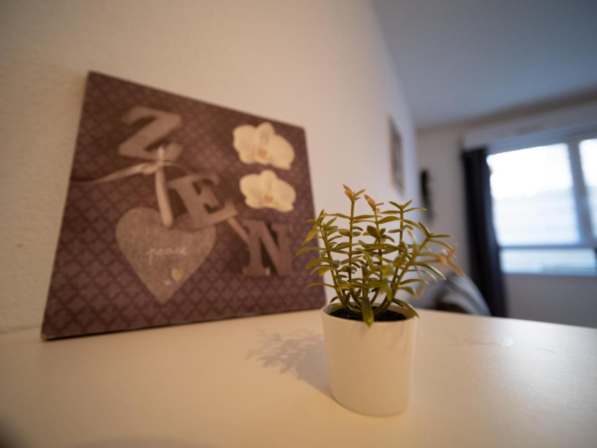 Appartement Tout Equipe Wifi A 6 Min St Charles Marseille Eksteriør billede